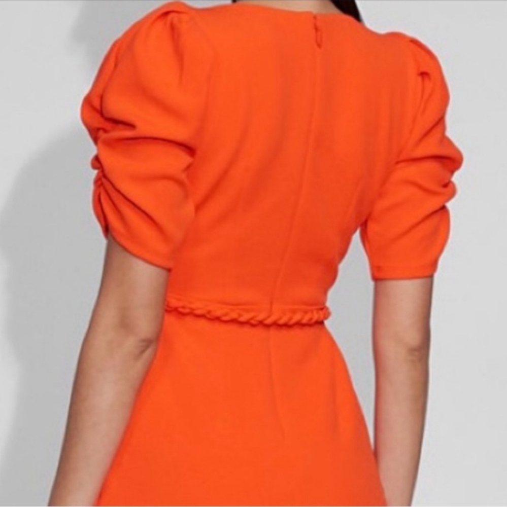 NY&Co Gabrielle Union - Puff-Sleeve Wrap Sheath Dress - Picture 3 of 12